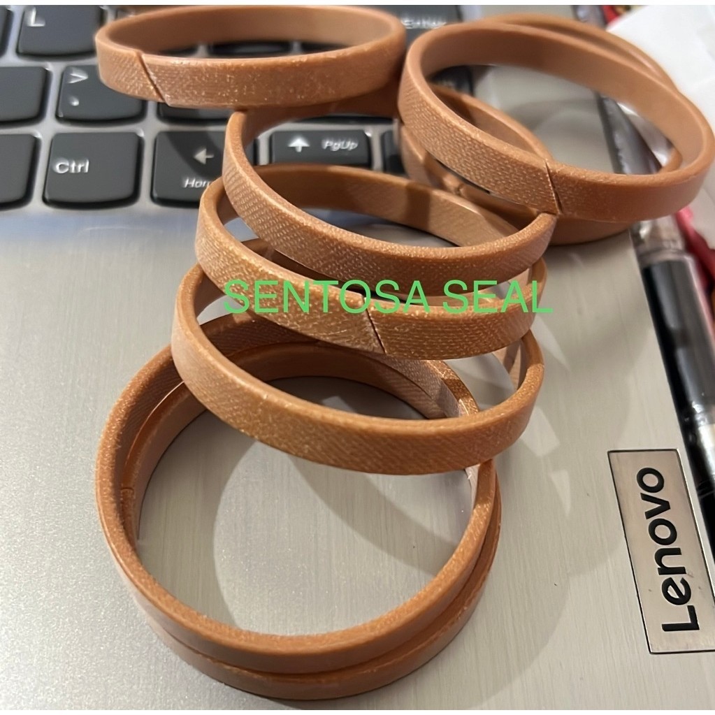 Wearing WR 125x130x25 WR 130 125 25 WR 130x125x25 WR 130*123x25novotex
