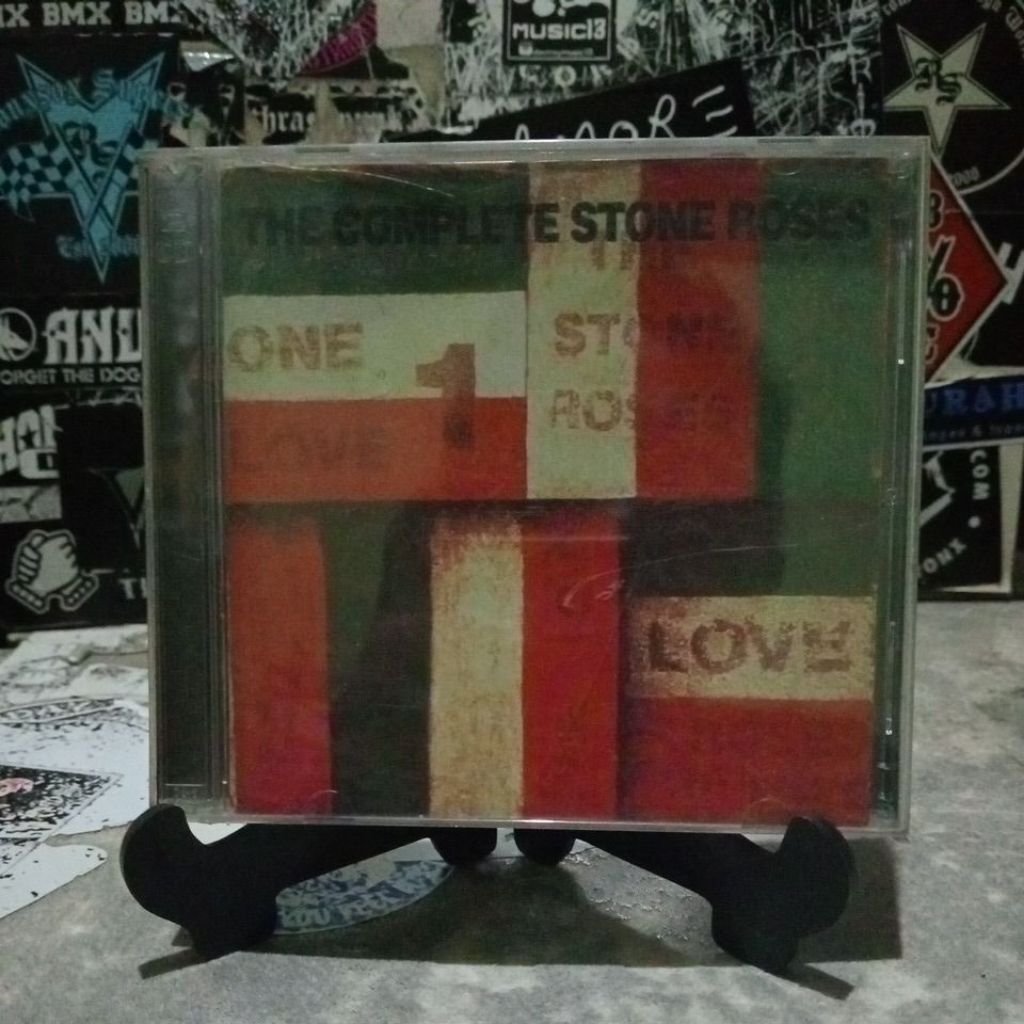 [CD Import] The Stone Roses - The Complete Stone Roses