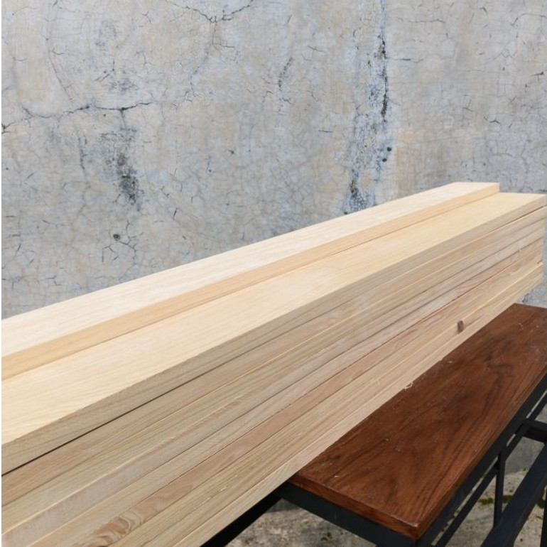 Papan Kayu Pinus Oven Kering Jati Belanda 20x2cm Serut Amplas Halus
