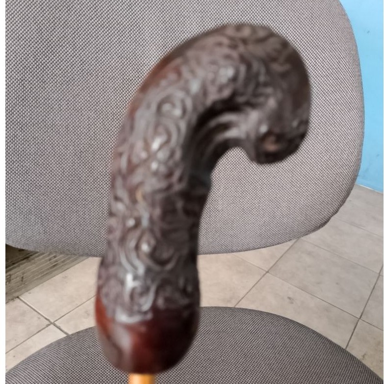 Deder ukir madura