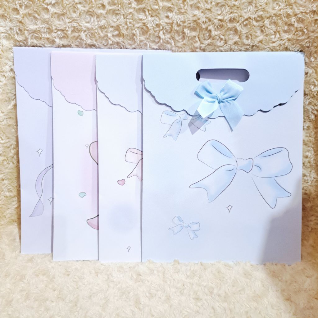 Paperbag 24 × 32 × 10,5 Paperbag Pita Paperbag Tutup Atas Pita