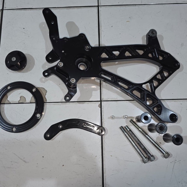 ARM RSV APRILIA SR GT 200