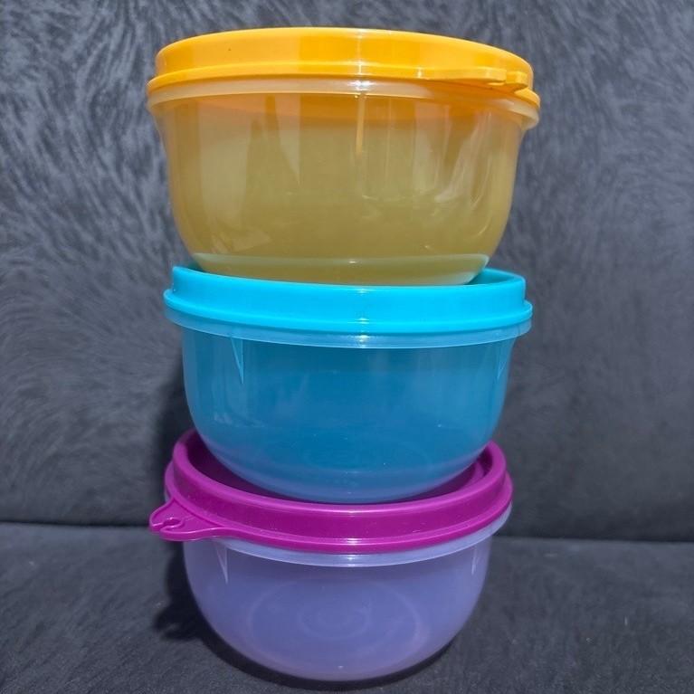 Kiddie bowl Tupperware