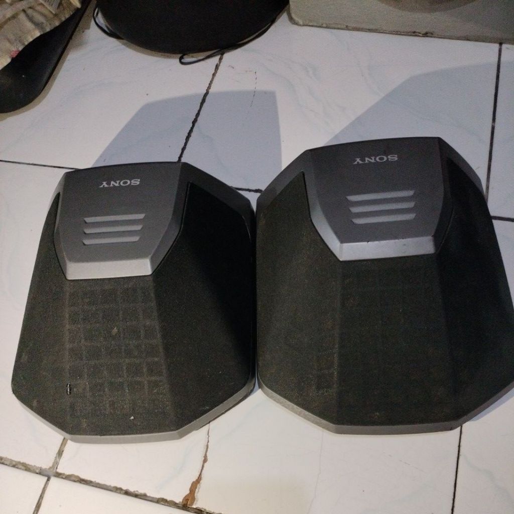 Speaker surround Sony model SS SR991G ( minusnya soket warna merah patah)