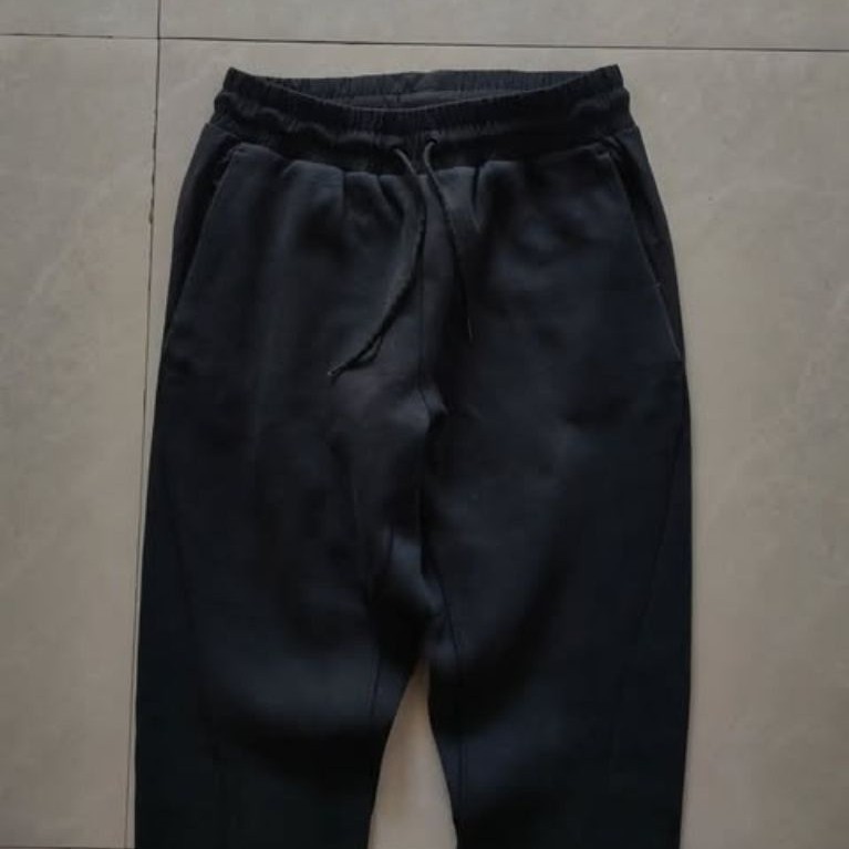 Celana Jogger ADIDAS M VRCT PANT Size S Original Second