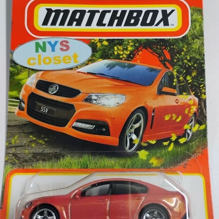 Matchbox Holden VF Commodore SSV