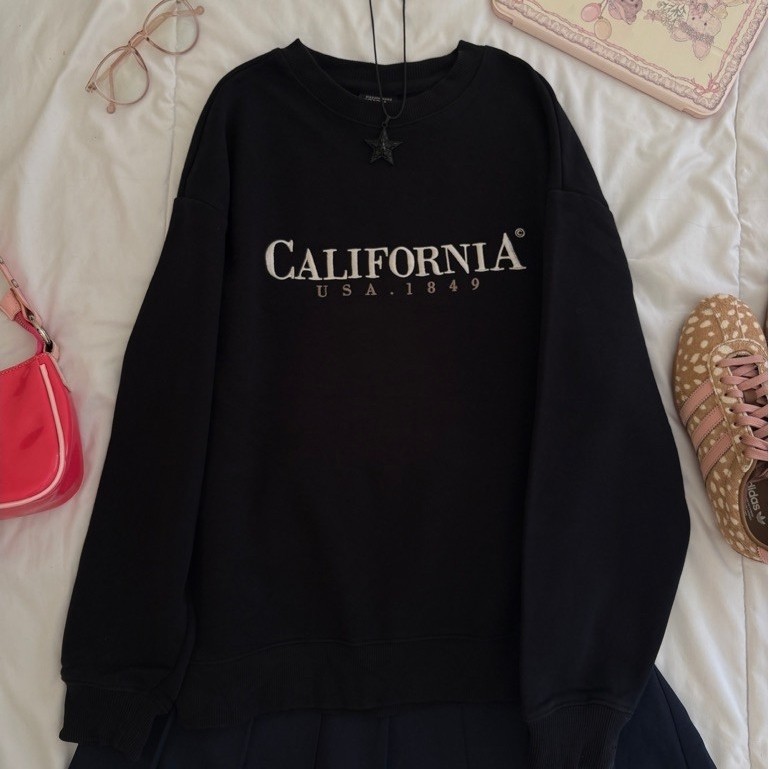 who au california usa sweater
