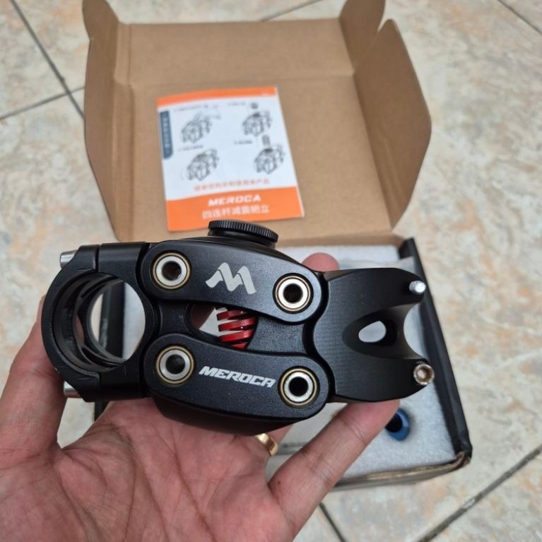 Stem Suspensi / Suspension Stem Meroca