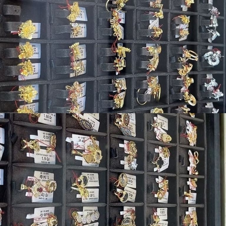 Nampan/baki tempat perhiasan liontin ,anting giwang , untuk etalase toko mas