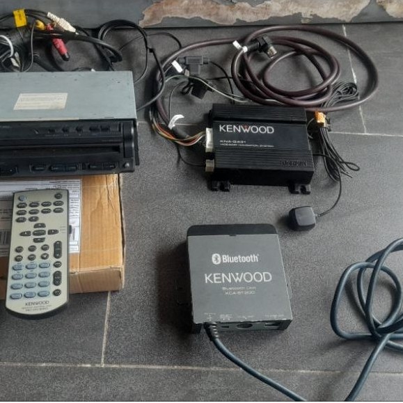 Single Din Kenwood KVT-534DVD Indash Monitor