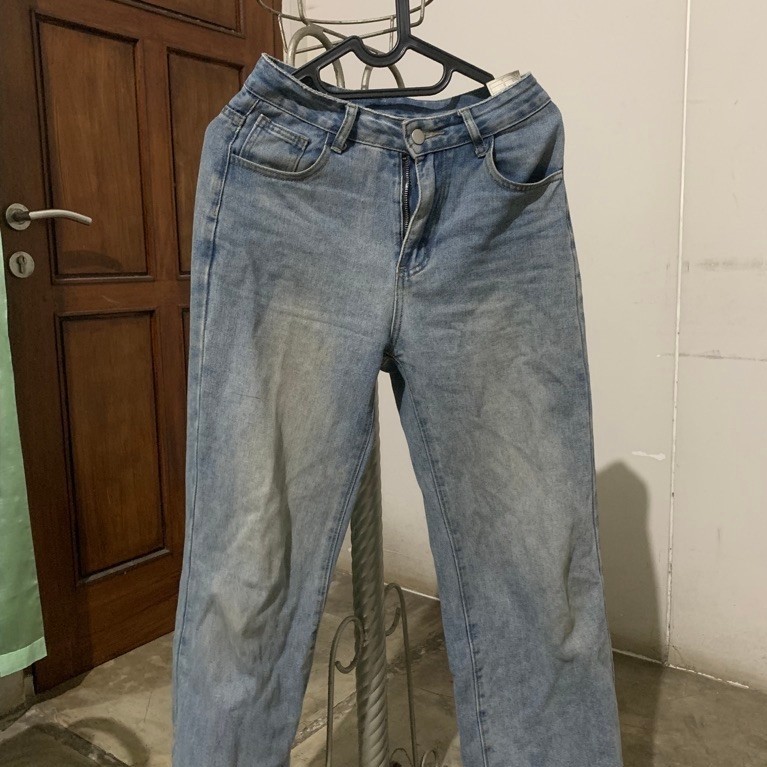 baggy jeans lost pants jeans