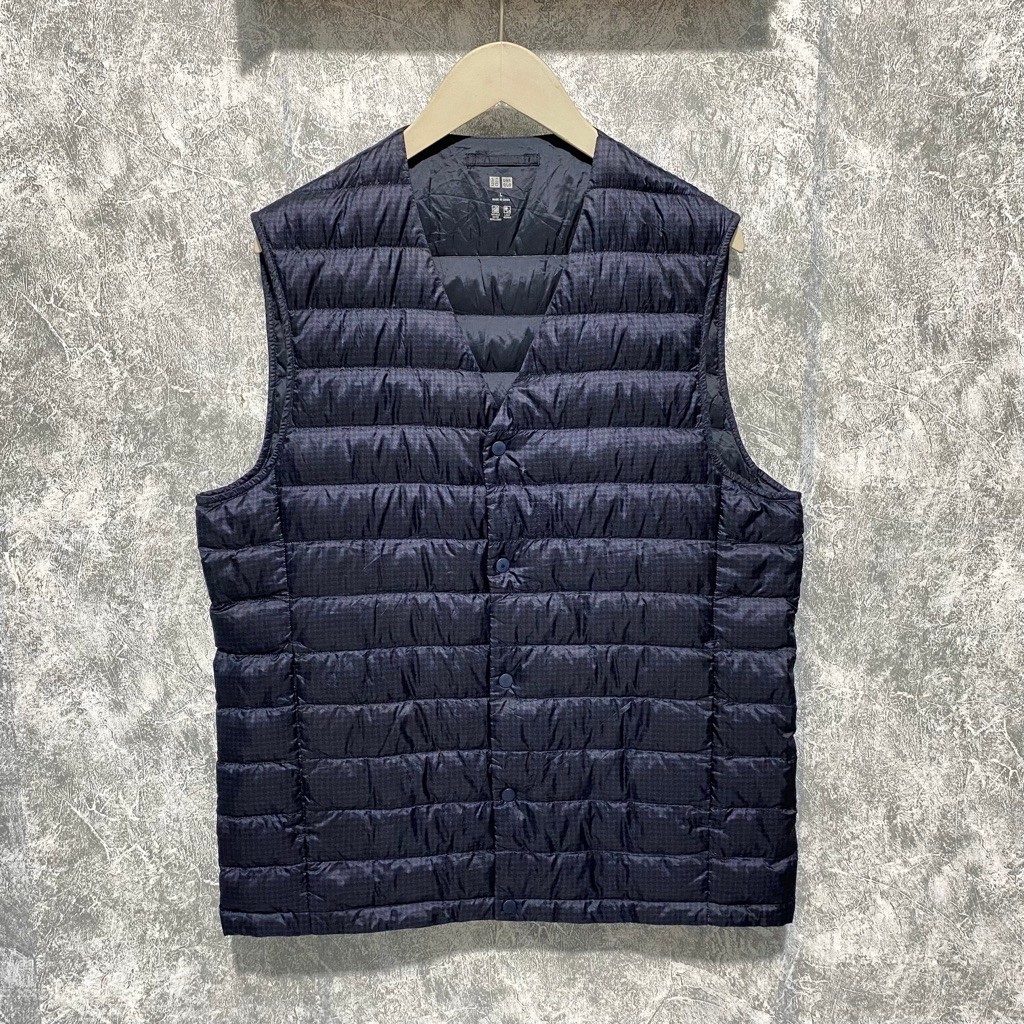 ROMPI UNIQLO ULTRALIGHT DOWN SIZE L