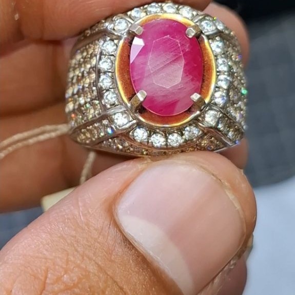 NATURAL RUBY BURMA (MYANMAR) WITH CGL GEM LAB MEMO