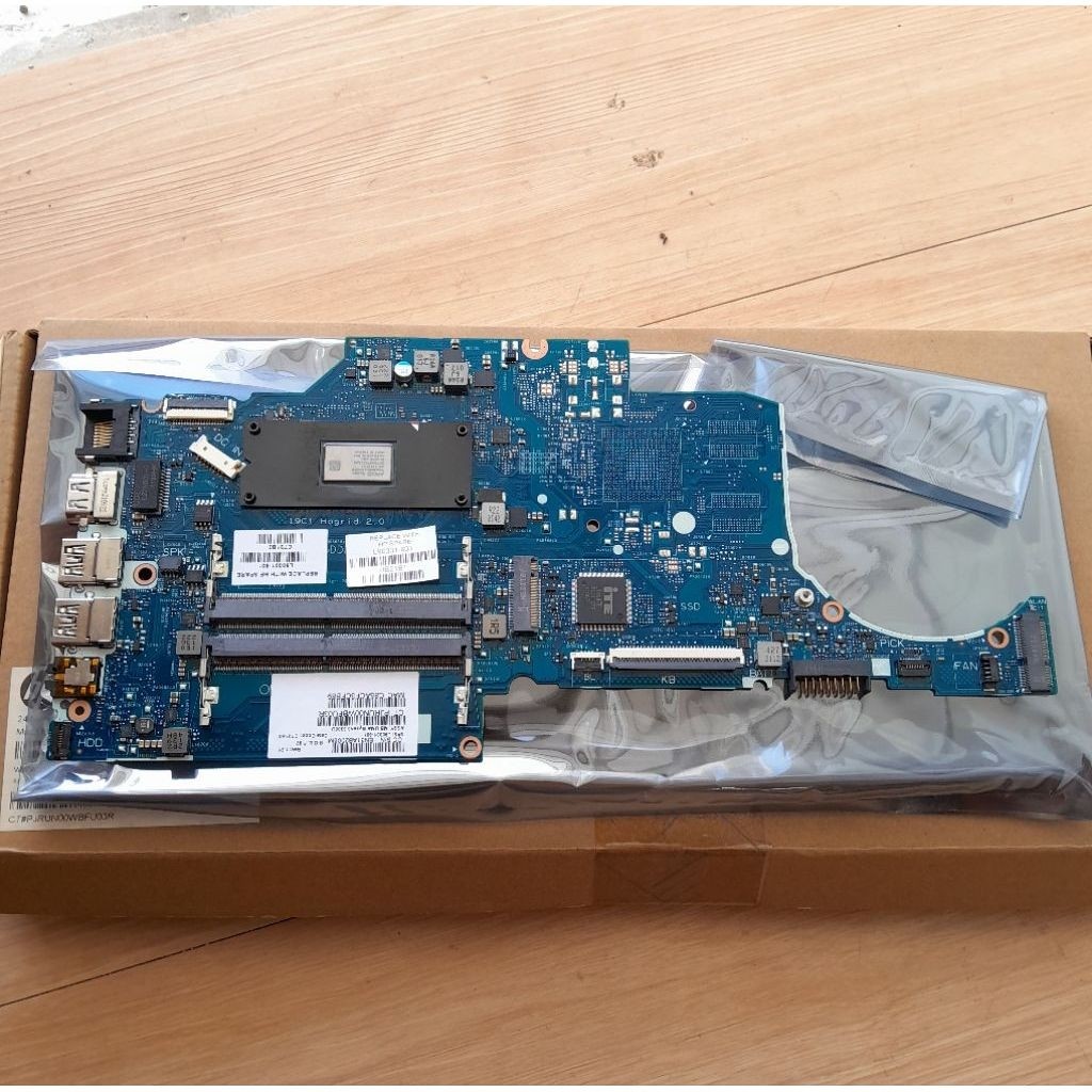 NEW Mainboard / Motherboard HP 245 G7, HP 14s-cm (0007la) AMD Ryzen 3 3300U Original