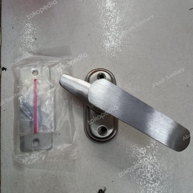 rambuncis jendela aluminium kunci jendela besar