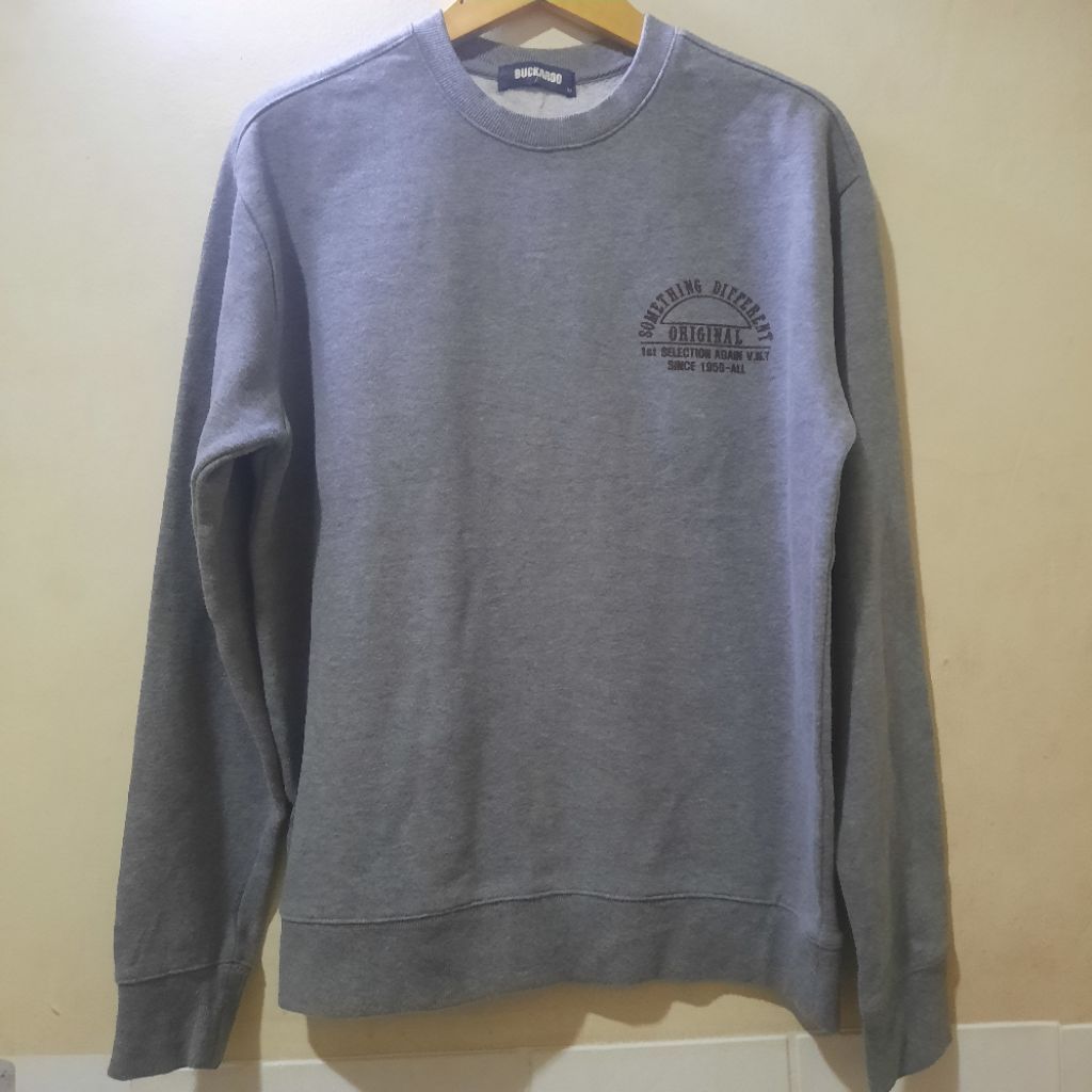 Crewneck Buckaroo likenew