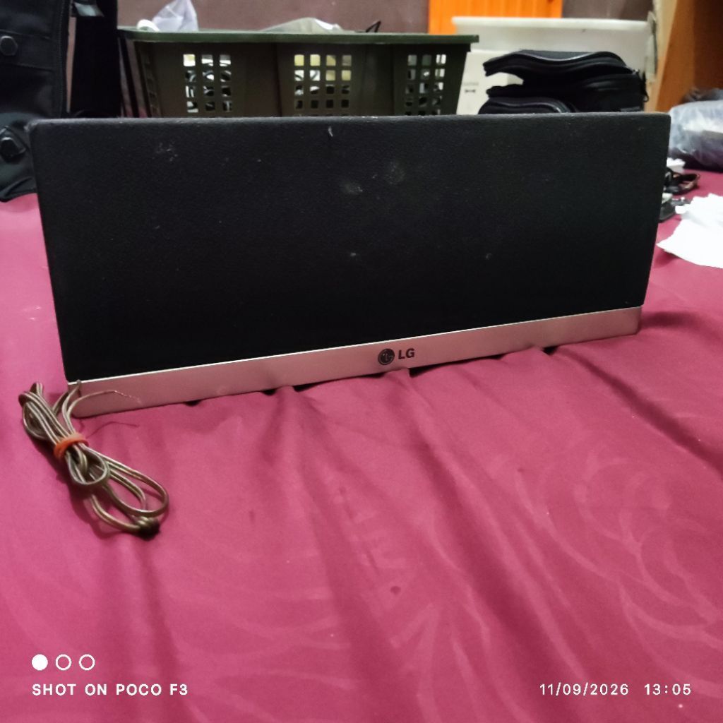 LG Speaker System (part center/tengah)