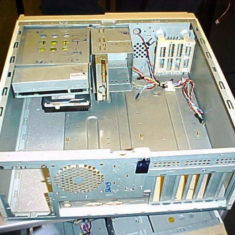 Casing Komputer