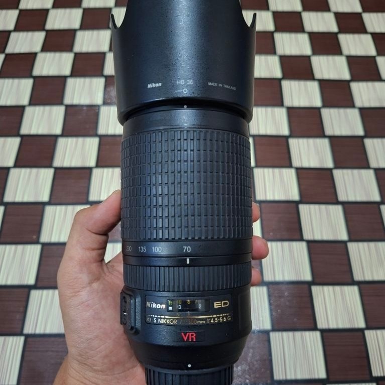 Lensa nikon 70-300mm vr baca deskripsi