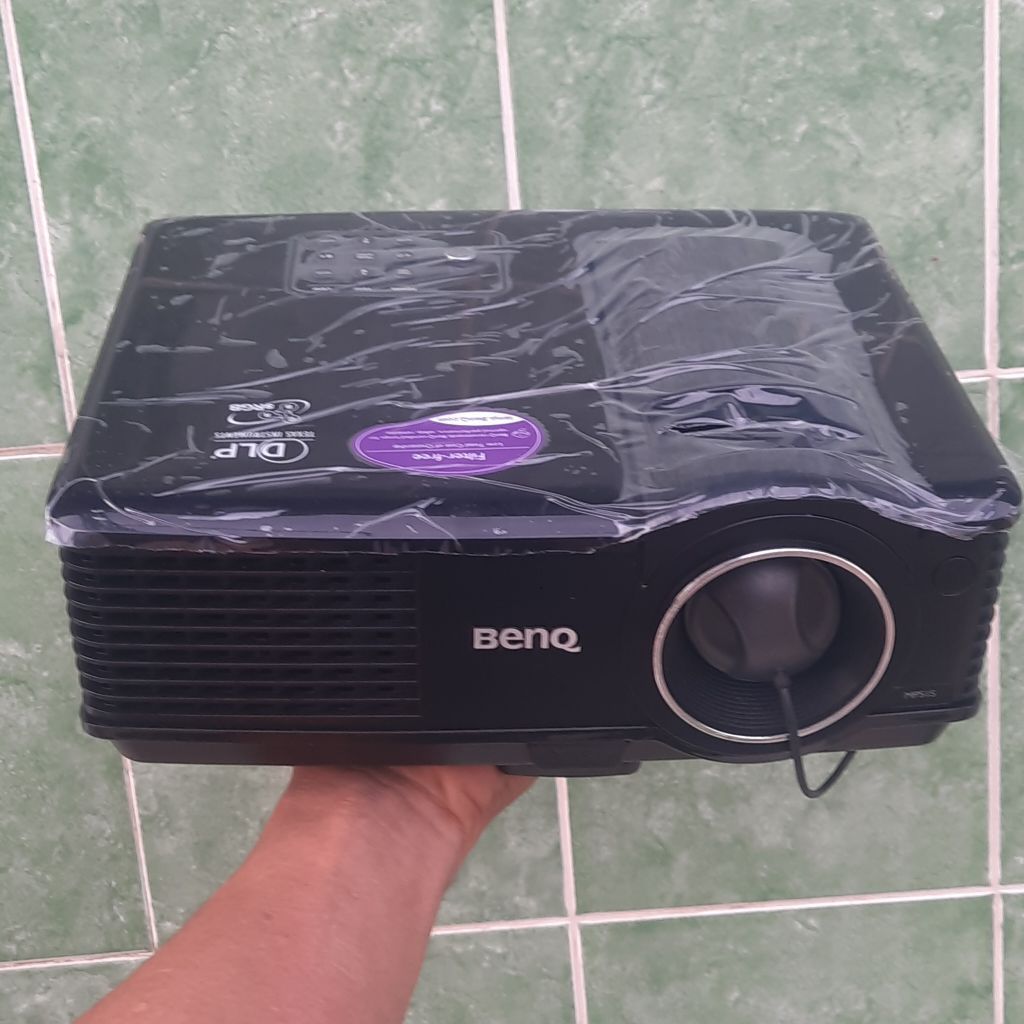 PROYEKTOR BENQ MP515 2500 LUMEN SVGA PLUS KABEL"