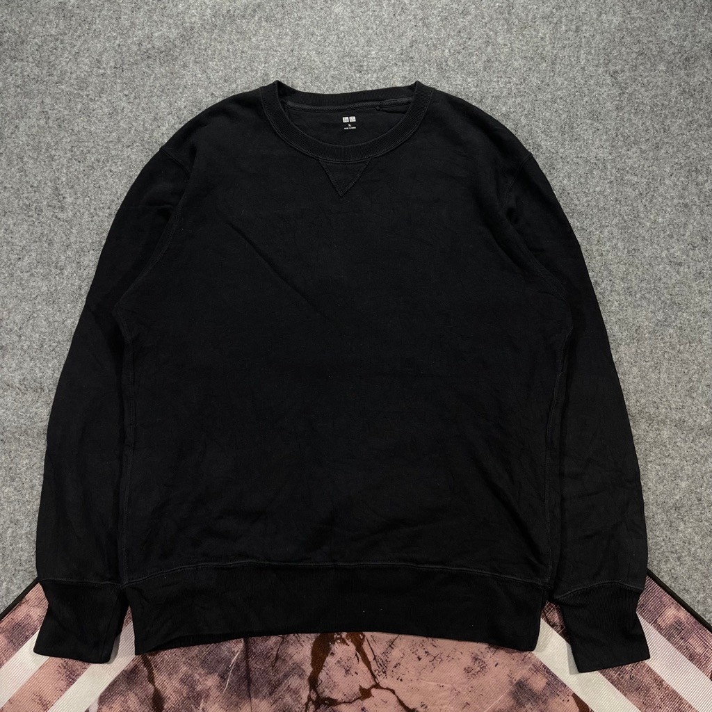 Crewneck Uniqlo second