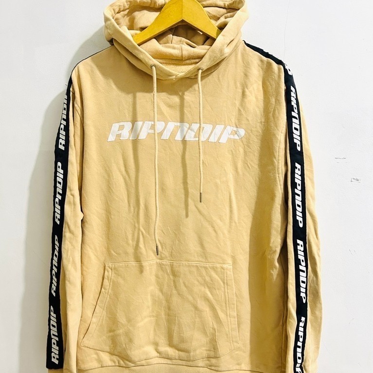 Hoodie “Rip N Dip”