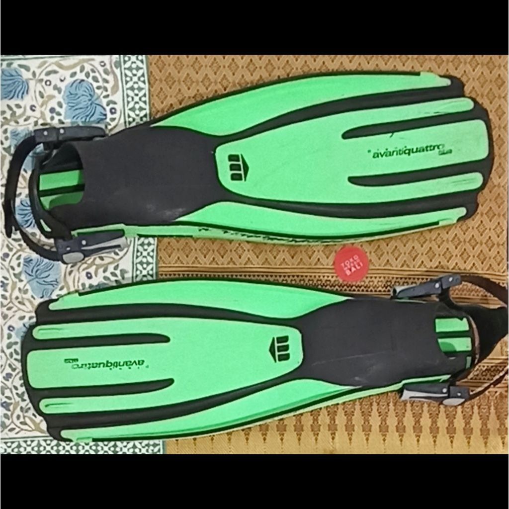 Mares Avanti Quattro ABS open heel diving fins size regular 41-44