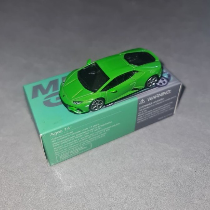 MINI GT - LAMBORGHINI HURACAN EVO