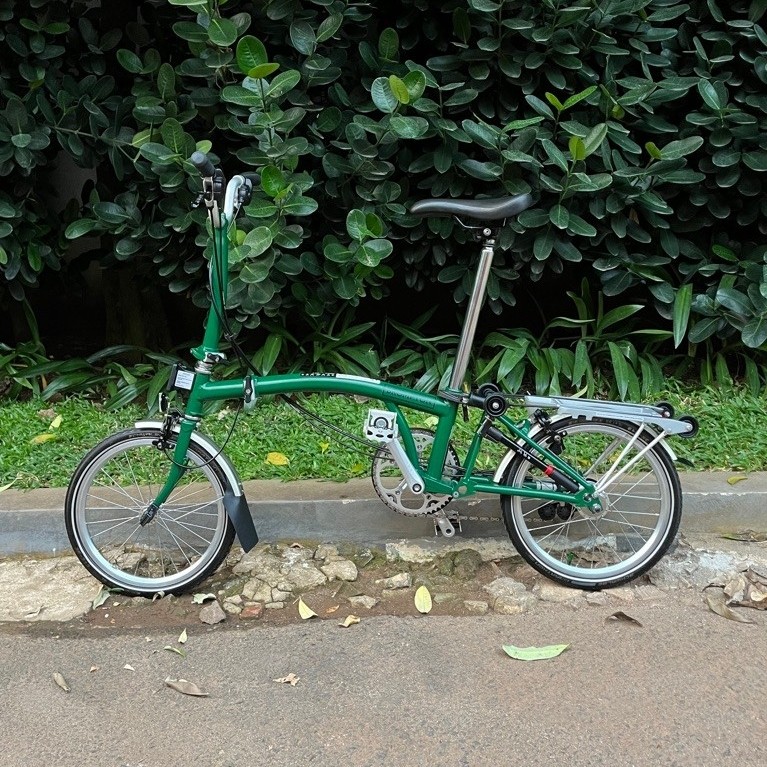 Brompton M6R RACING GREEN 2022