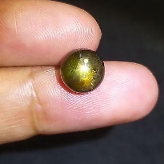 Natural star sapphire // bangsing kresnadana // safir star // bangsing kresnadana kristal