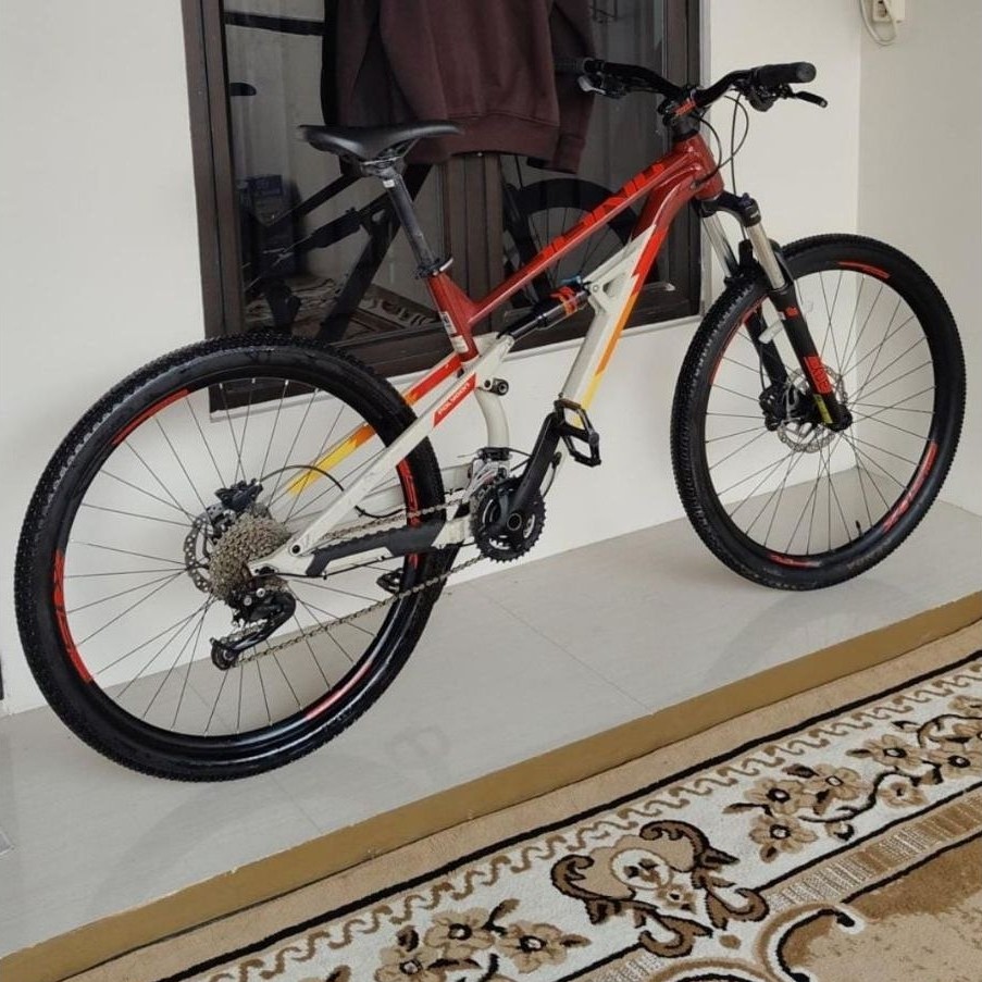 Polygon Siskiu D5