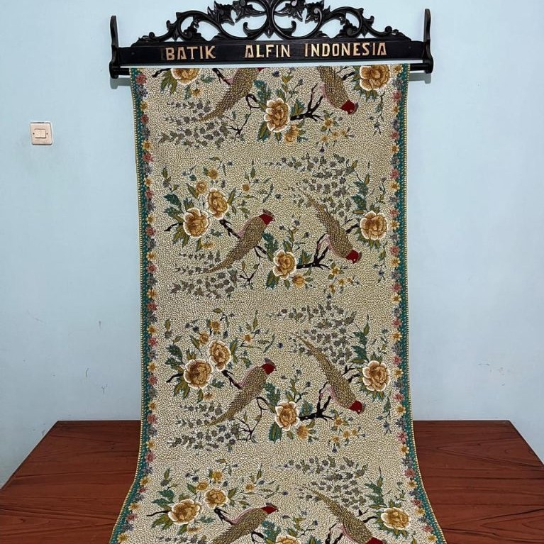 Batik Tulis Hokokai