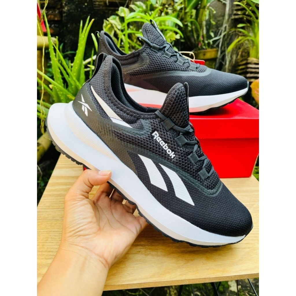 Reebok Cityride Men Running Shoes Black/White Ready Size 40,41,43 Original Sale SportStation