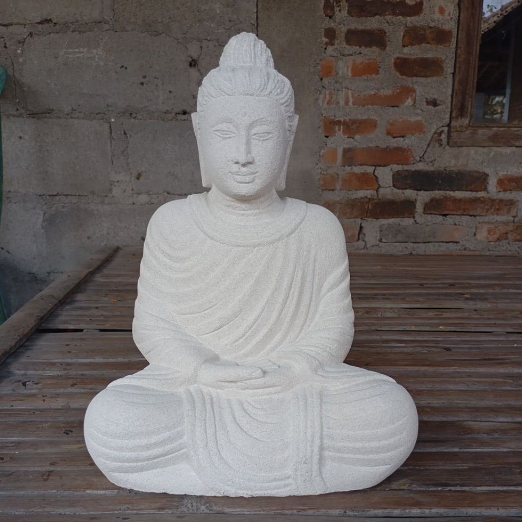 patung Buddha batu putih