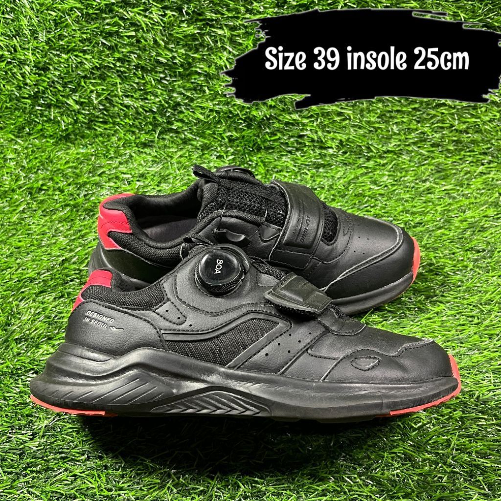 Sepatu Outdoor Gunung Hiking Prospecs Size 39
