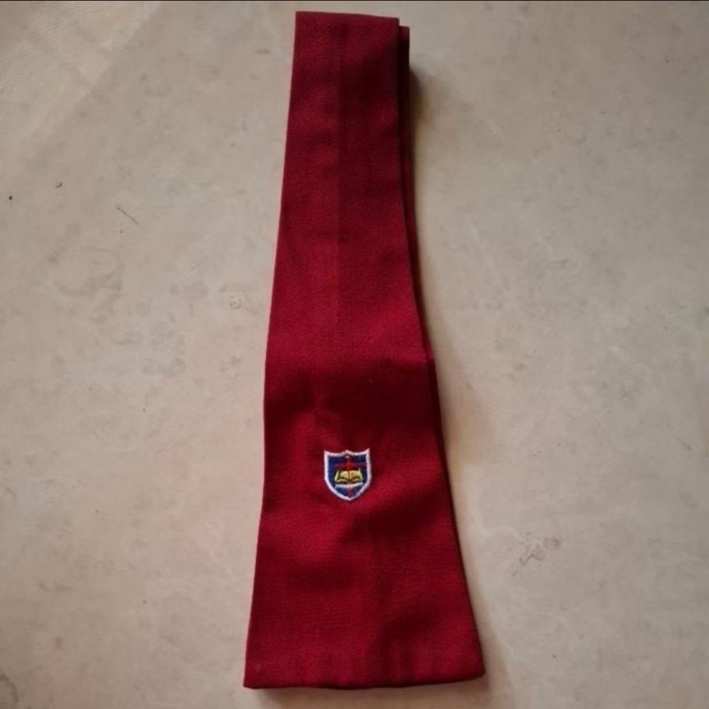 (Preloved) Dasi SMAK Penabur Perempuan