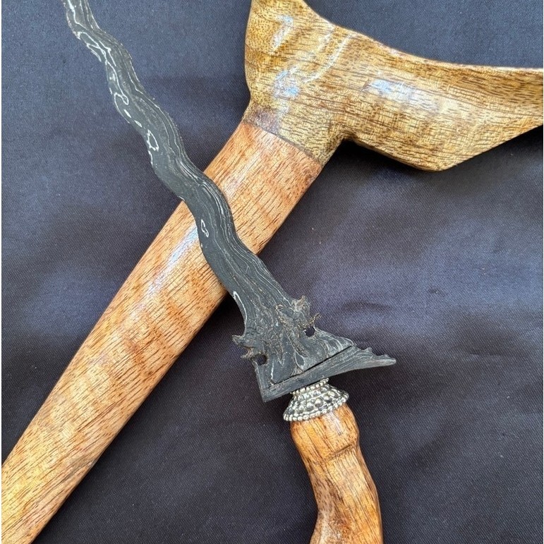 Keris patrem nogo temanten dwi pamor nanyumili ngulit semongko tangguh madiun