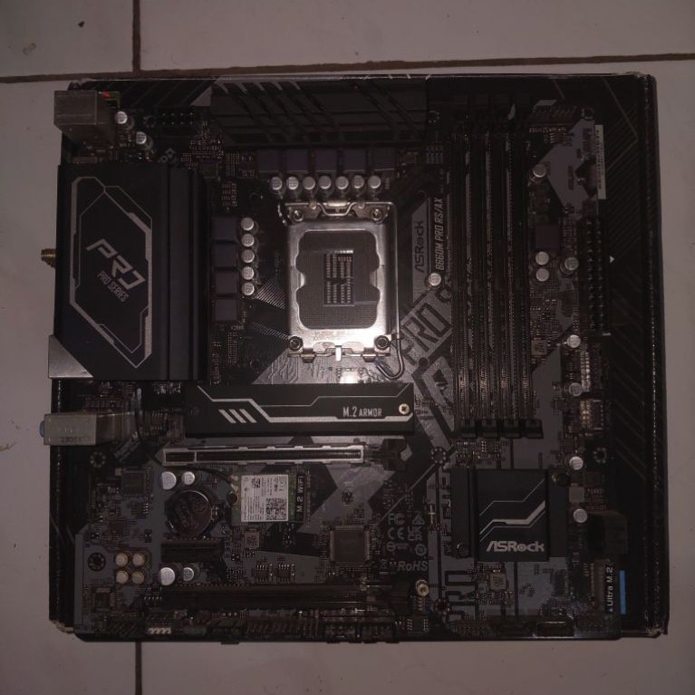 motherboard ASRock B660m pro rs/ax bekas