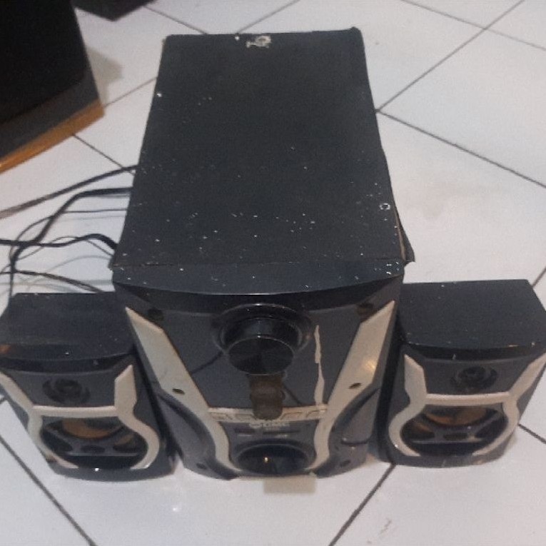 speaker aktif GMC blom blutut