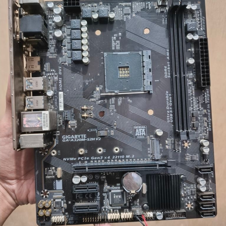 MOBO AM4 GIGABYTE A320M-S2H V2
