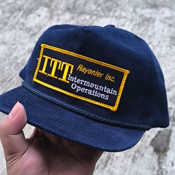 topi vintage patch Corduroy
