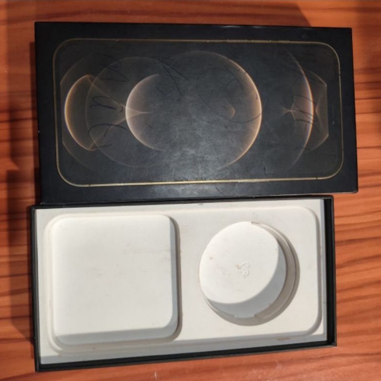 dus/box/kotak  iPhone 12 pro max iBox