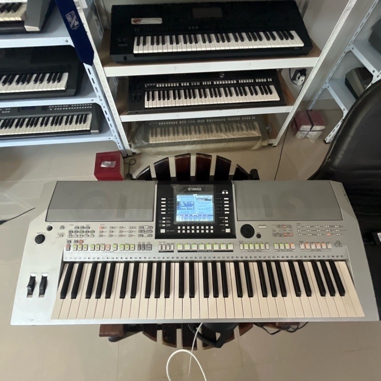 Yamaha PSR S910 muluss istimewa LCD ori