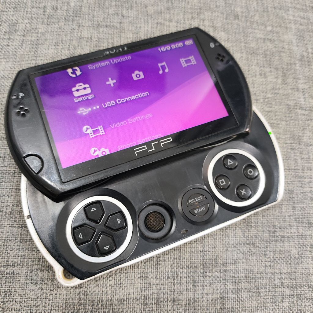 sony psp go n1004 hitam 16gb