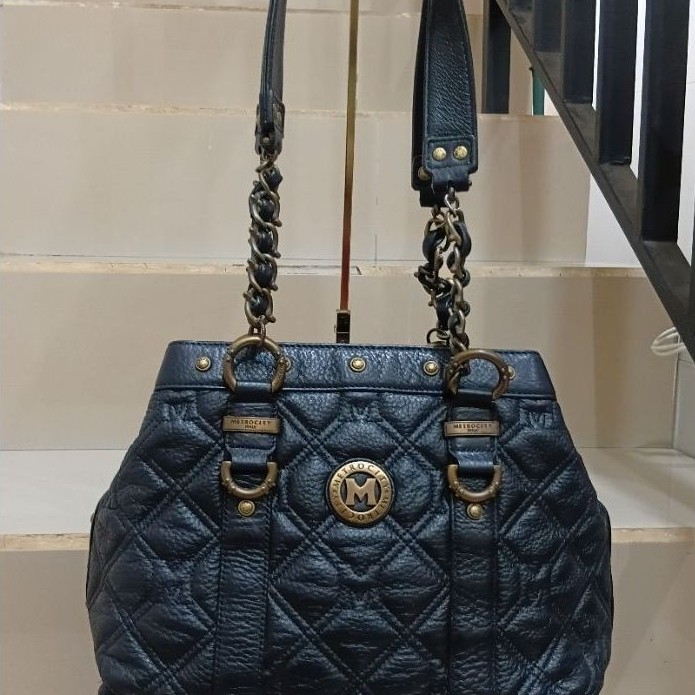 Sale Metrocity Quilted Leather Shoulder/Tote Bag
