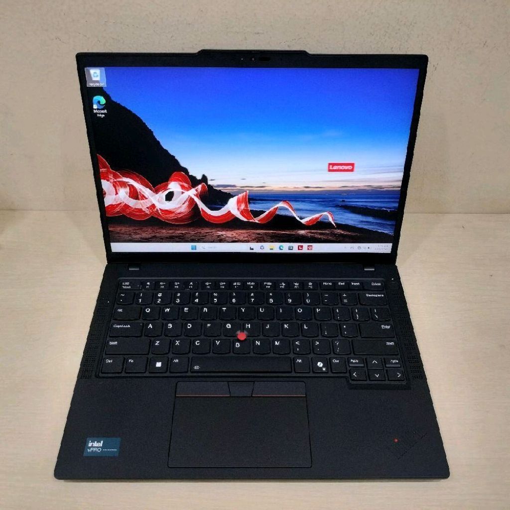 Lenovo ThinkPad T14 Intel Core Ultra 7 165H Ram 32 SSD 1 TB B80AN