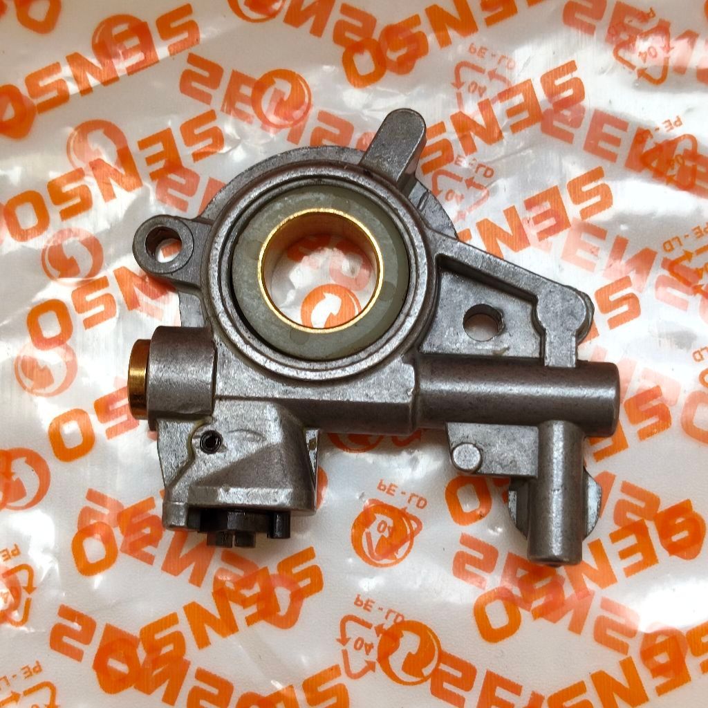 oil pump assy ms382 ---pompa oil dengan worm gear set Ms 382