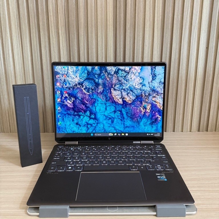 Laptop hp spectre x360 ef0013dx