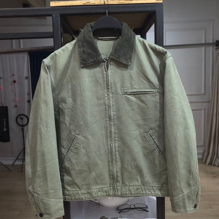 jaket gu detroit
