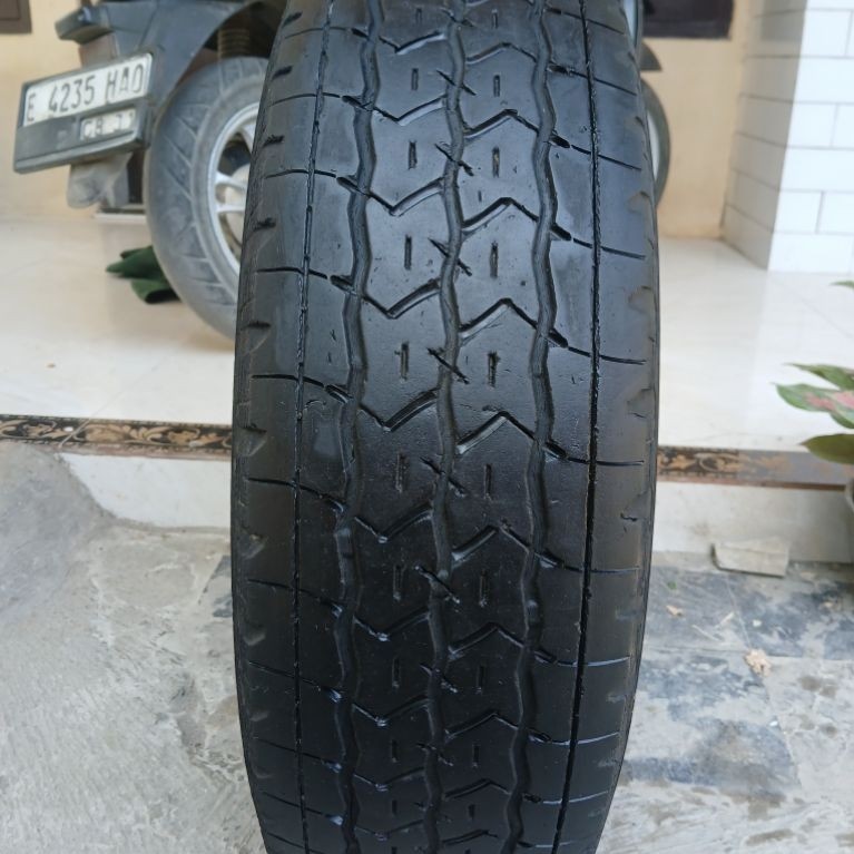 Ban Bridgestone 195 R14